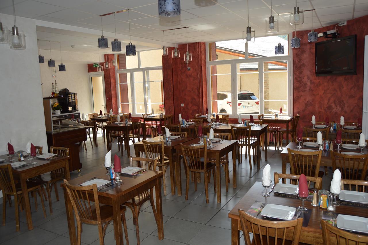 Hotel Restaurant Le Bellevue Ax-les-Thermes Esterno foto