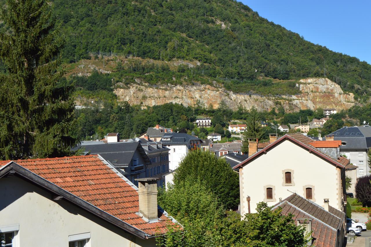 Hotel Restaurant Le Bellevue Ax-les-Thermes Esterno foto