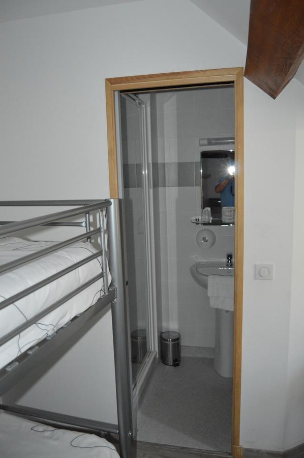 Hotel Restaurant Le Bellevue Ax-les-Thermes Esterno foto
